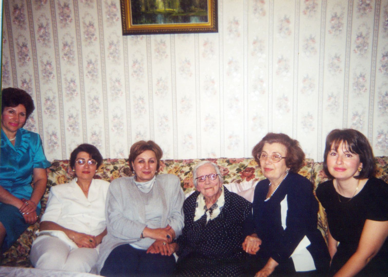 Как известная азербайджанка соответствовала чеховской фразе, или Любовь под одеялом  от Мао Цзэдуна... (ФОТО)