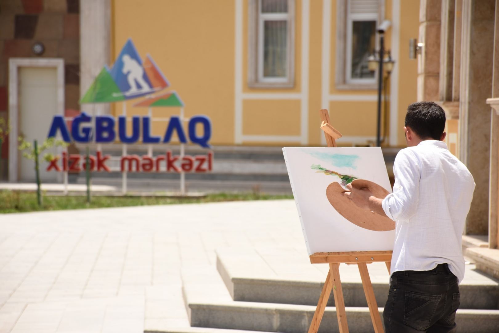 Битва художников в селе Агбулаг - природа, чистый воздух и современная инфраструктура (ФОТО)