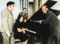 Как известная азербайджанка соответствовала чеховской фразе, или Любовь под одеялом  от Мао Цзэдуна... (ФОТО)