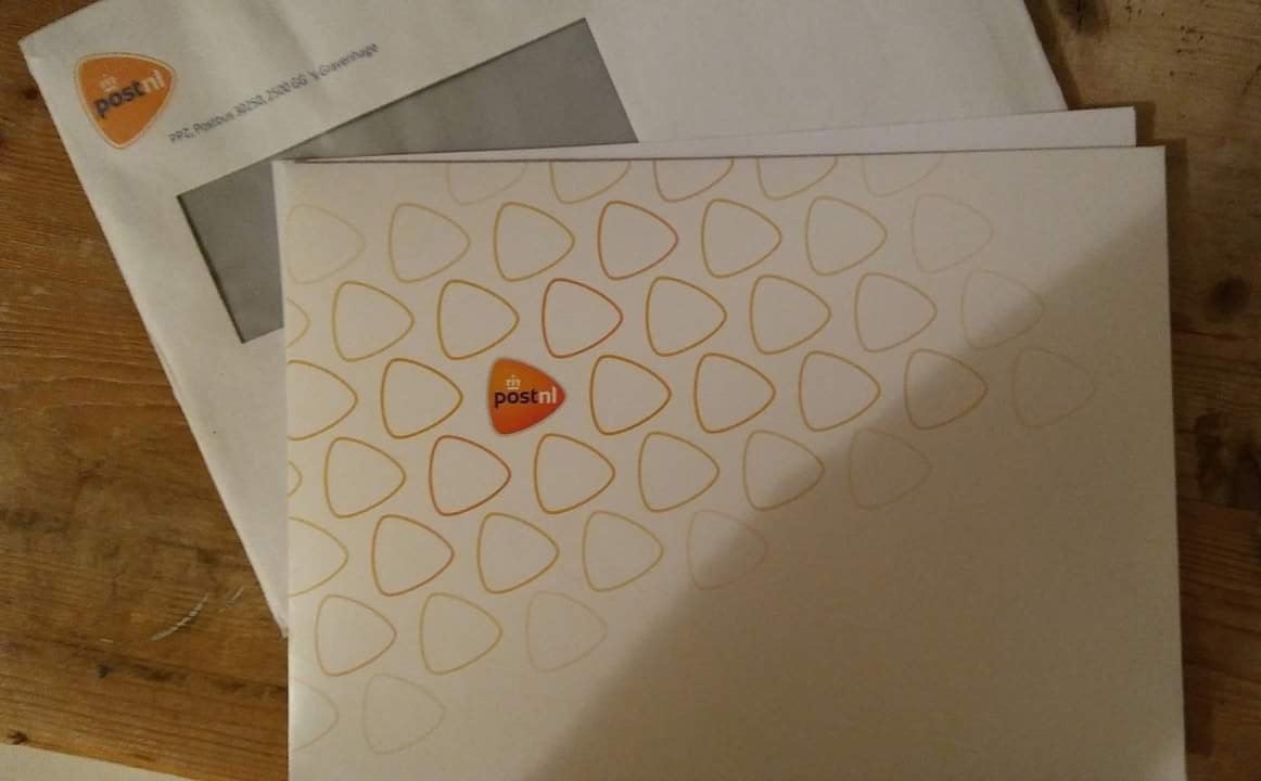 В Нидерландах выпущены почтовые марки "Амина Дильбази" и "Джовдет Гаджиев" (ФОТО)