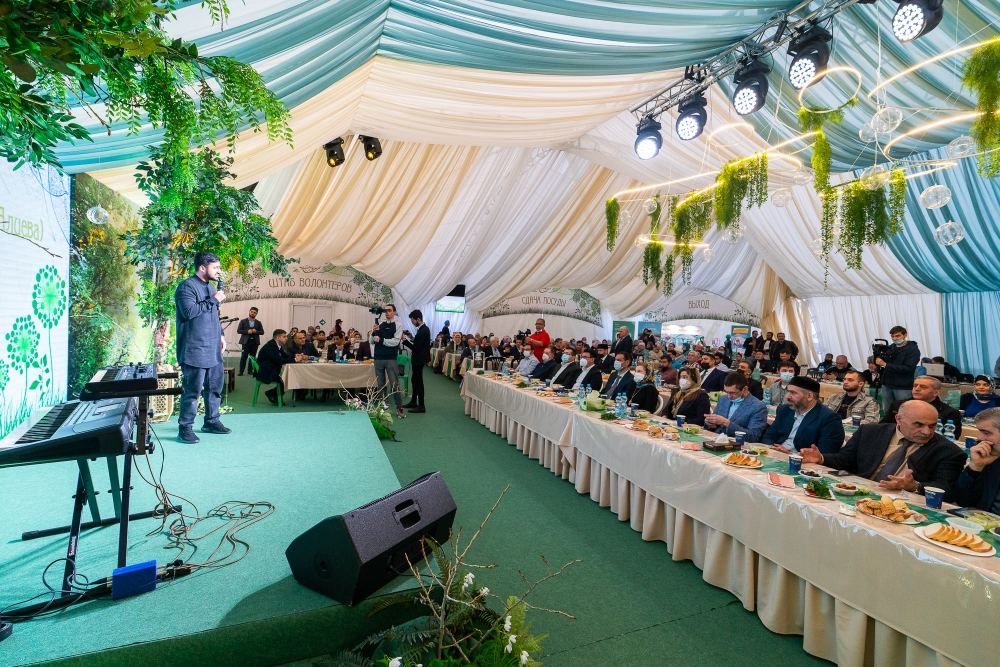 По инициативе вице-президента Фонда Гейдара Алиева Лейлы Алиевой в Москве дан ифтар (ФОТО)