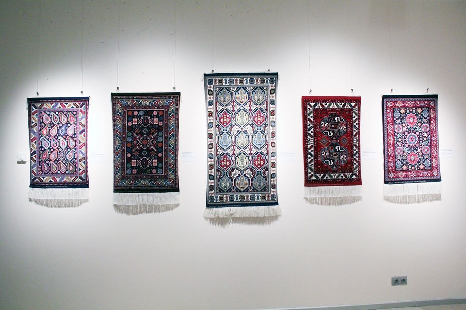 Красочная презентация в Баку: Бахрам Гур и Дурсети – история одной любви из «Семи красавиц» (ФОТО)