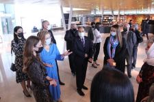 Красочная презентация в Баку: Бахрам Гур и Дурсети – история одной любви из «Семи красавиц» (ФОТО)