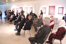 Красочная презентация в Баку: Бахрам Гур и Дурсети – история одной любви из «Семи красавиц» (ФОТО)