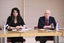 В Университете АДА прошла выставка и торжественная презентация книги "Ахмедия Джабраилов 100" (ФОТО)