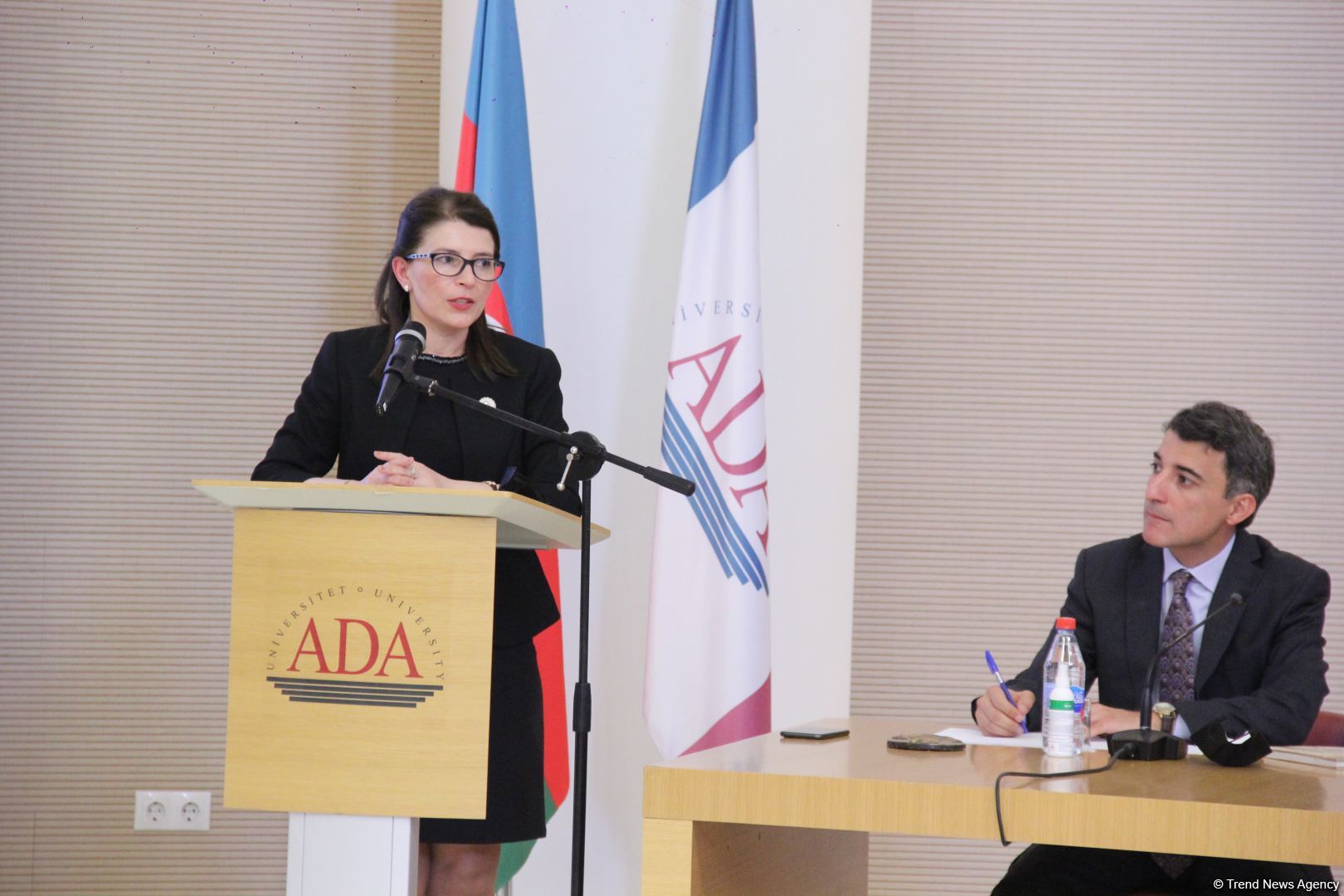 В Университете АДА прошла выставка и торжественная презентация книги "Ахмедия Джабраилов 100" (ФОТО)