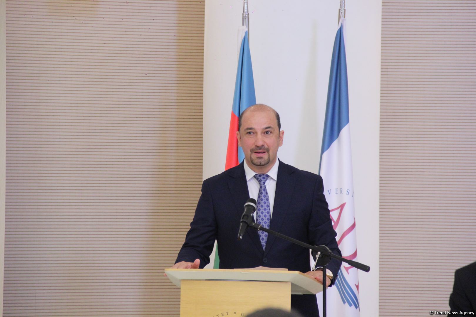 В Университете АДА прошла выставка и торжественная презентация книги "Ахмедия Джабраилов 100" (ФОТО)