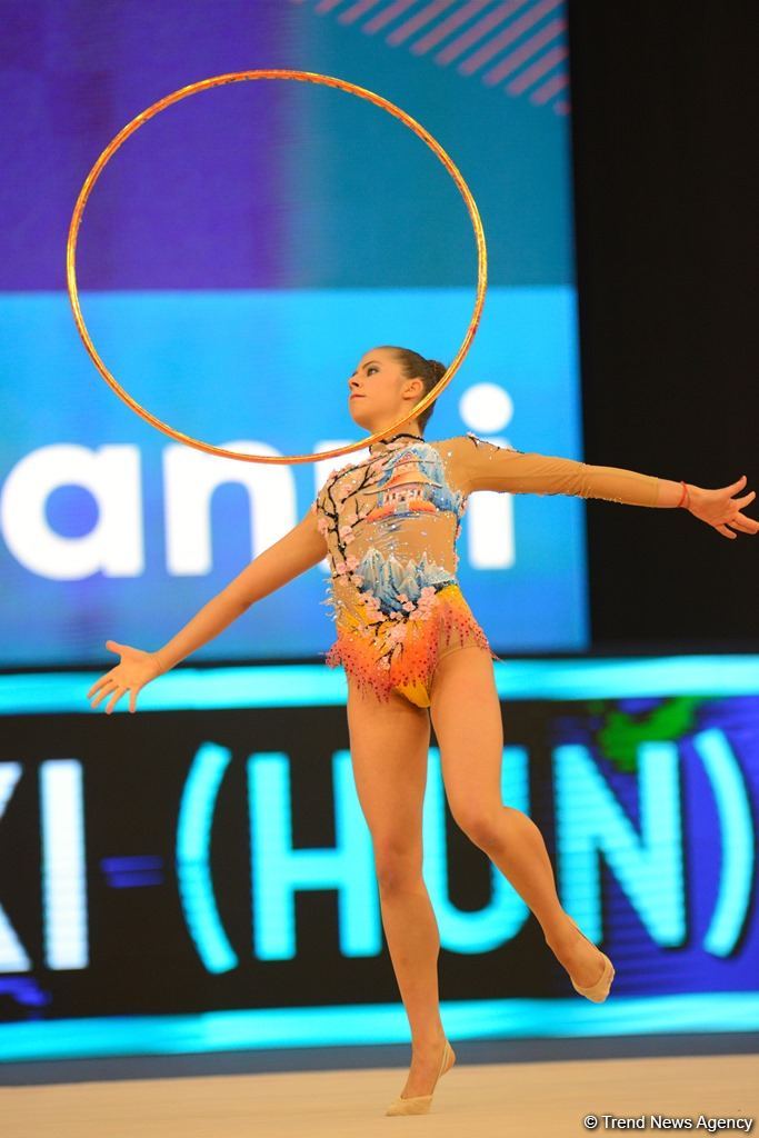В Баку стартовал первый день соревнований Кубка мира по художественной гимнастике (ФОТО)