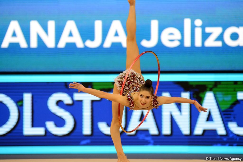 В Баку стартовал первый день соревнований Кубка мира по художественной гимнастике (ФОТО)
