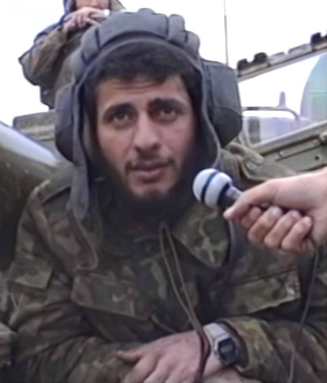 Брат Альберта Агарунова рассказал о детстве и юношестве Национального героя Азербайджана: Он был любимчиком семи братьев и двух сестер (ФОТО)