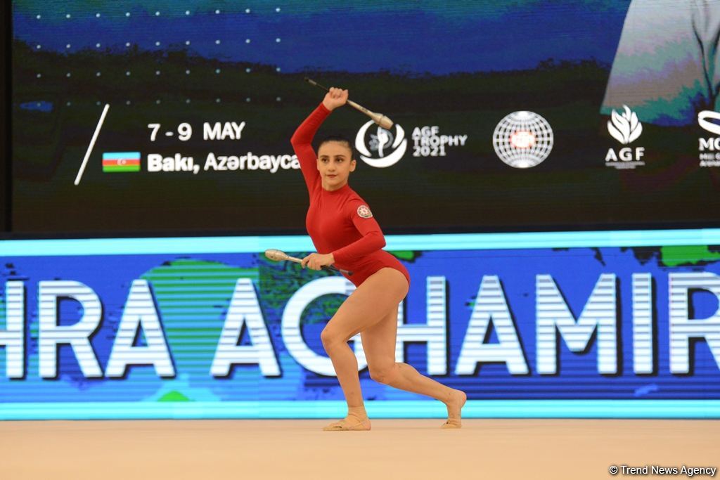 Кубок мира в Баку: результаты выступлений азербайджанских гимнасток в упражнениях с булавами и лентой (ФОТО)