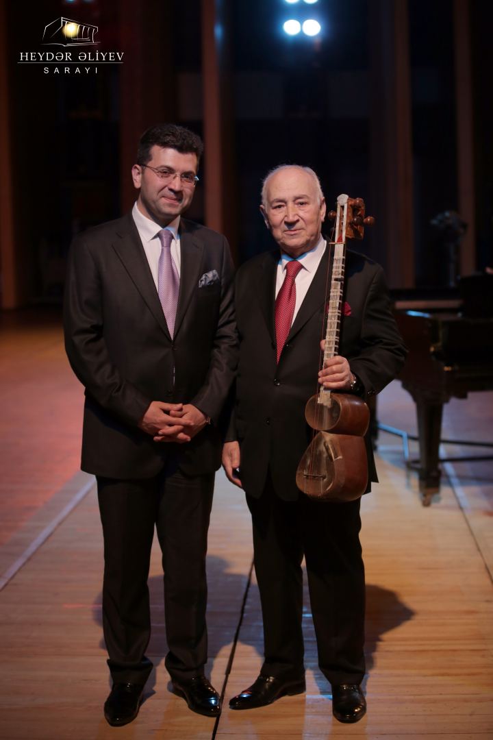 Дворец Гейдара Алиева представил проект "Исторические моменты на исторической сцене" (ВИДЕО, ФОТО)