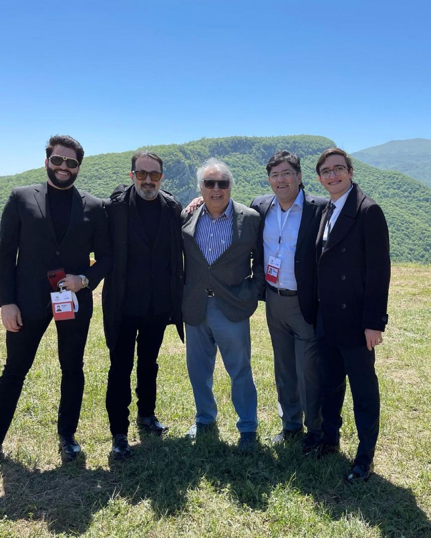 Из Москвы в Шушу. Эльчин Азизов и Юсиф Эйвазов на фестивале "Харыбюльбюль": Это роскошный сон!  (ФОТО)