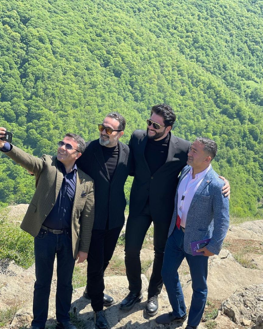 Из Москвы в Шушу. Эльчин Азизов и Юсиф Эйвазов на фестивале "Харыбюльбюль": Это роскошный сон!  (ФОТО)