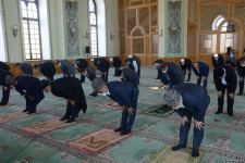 В мечети Тезепир в Баку совершен праздничный намаз (ФОТО)