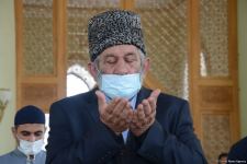 В мечети Тезепир в Баку совершен праздничный намаз (ФОТО)