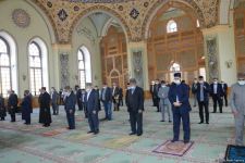 В мечети Тезепир в Баку совершен праздничный намаз (ФОТО)