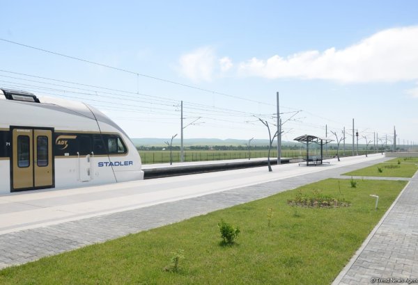 В Азербайджане утвержден Устав о железнодорожном транспорте