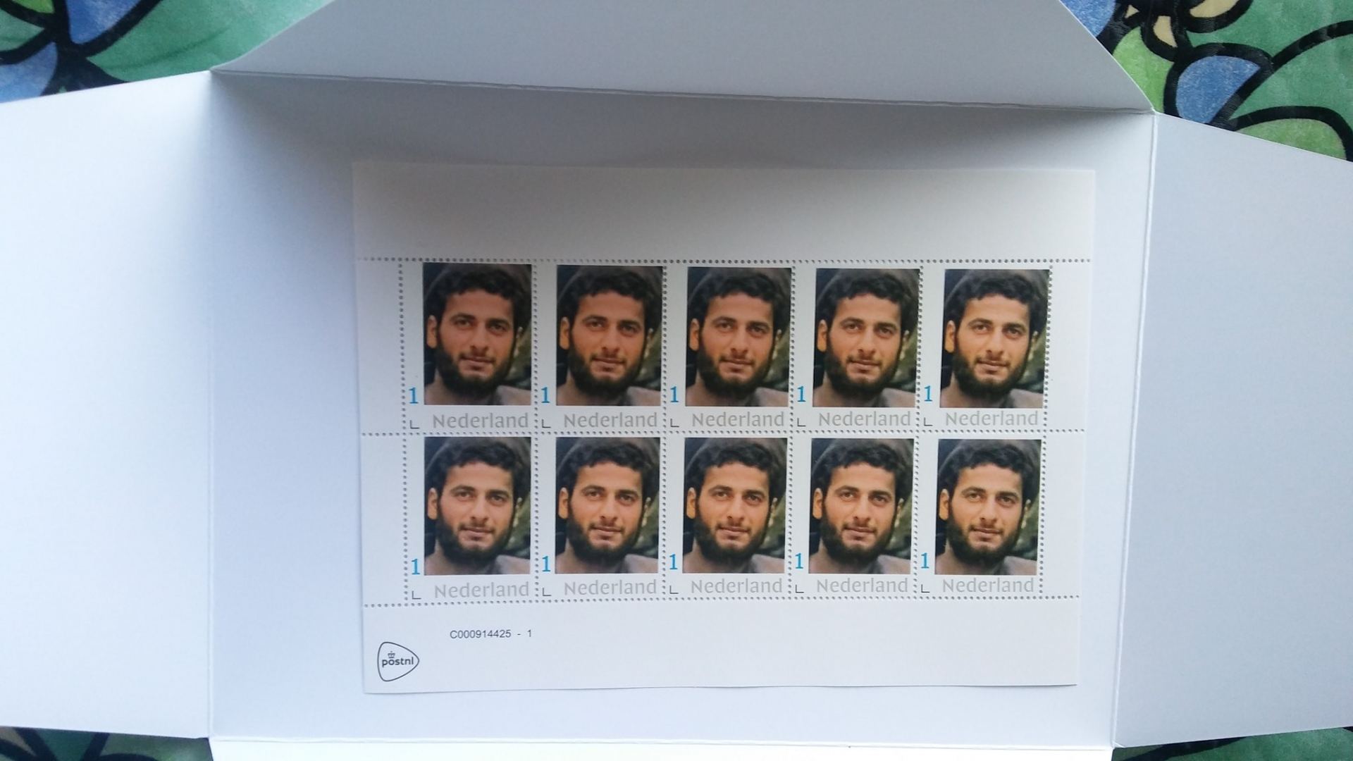 В Нидерландах выпущены международные марки, посвященные Национальному герою Азербайджана Альберту Агарунову (ФОТО)