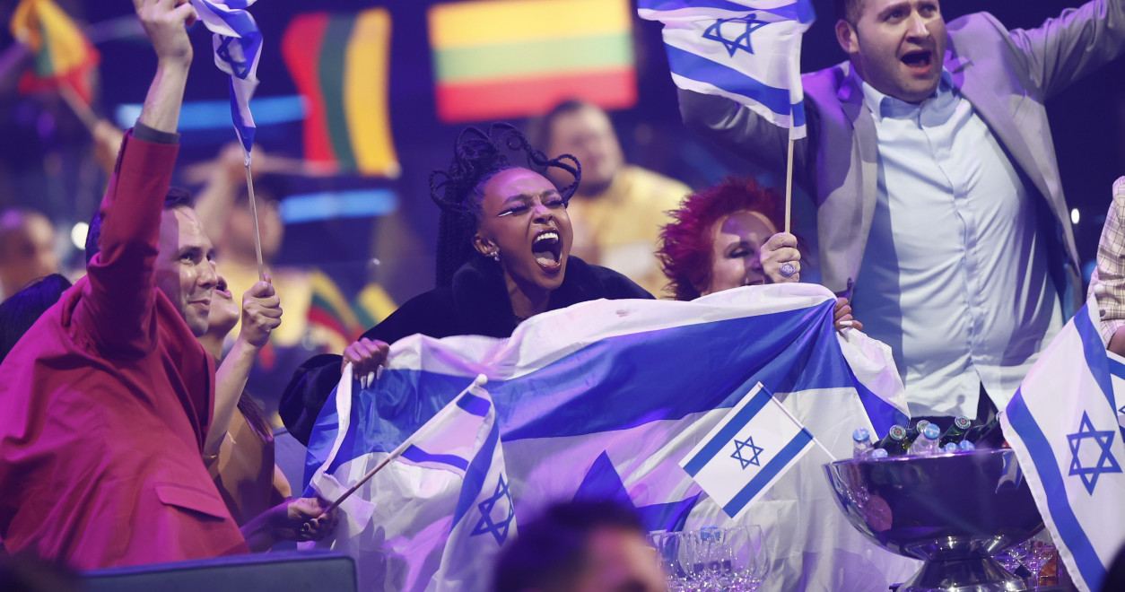 Взрыв эмоций финалистов "Евровидения-2021" после напряженного ожидания (ФОТО)