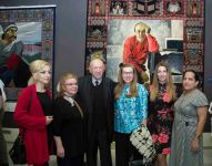 Работы Таира Салахова в коврах. "Было невероятно приятно наблюдать отношения с супругой, которую он трепетно любил" (ФОТО)