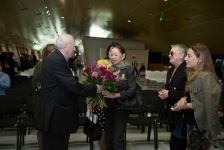 Работы Таира Салахова в коврах. "Было невероятно приятно наблюдать отношения с супругой, которую он трепетно любил" (ФОТО)