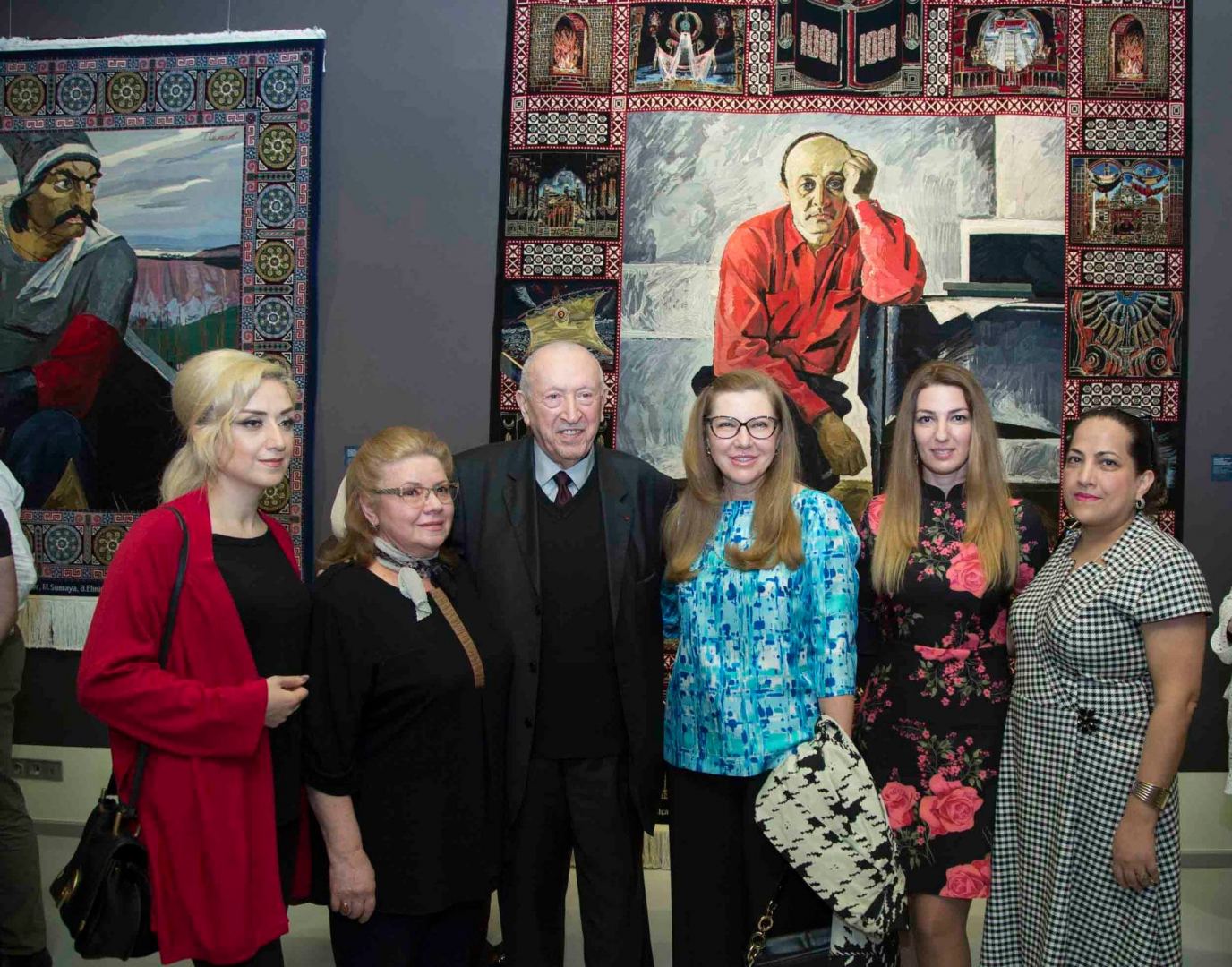 Работы Таира Салахова в коврах. "Было невероятно приятно наблюдать отношения с супругой, которую он трепетно любил" (ФОТО)