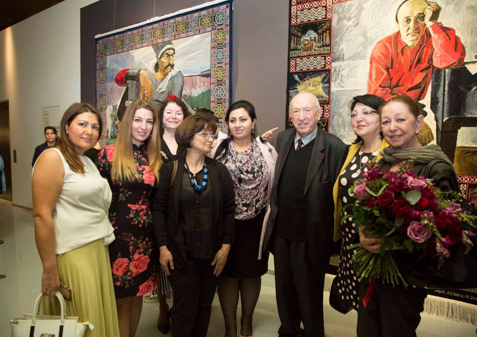 Работы Таира Салахова в коврах. "Было невероятно приятно наблюдать отношения с супругой, которую он трепетно любил" (ФОТО)