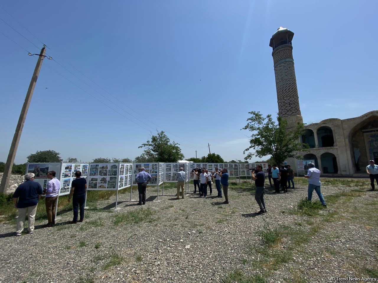 Делегация американского Caspian Policy Center ознакомилась с последствиями армянского вандализма в Агдаме (ФОТО/ВИДЕО)