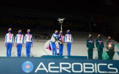 В Баку состоялась церемония награждения победителей Всемирных соревнований по аэробной гимнастике в индивидуальной программе у женщин и среди трио (ФОТО)