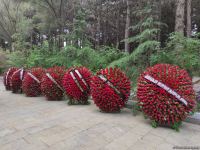 В Баку прошла церемония похорон народного художника Таира Салахова (ФОТО/ВИДЕО)