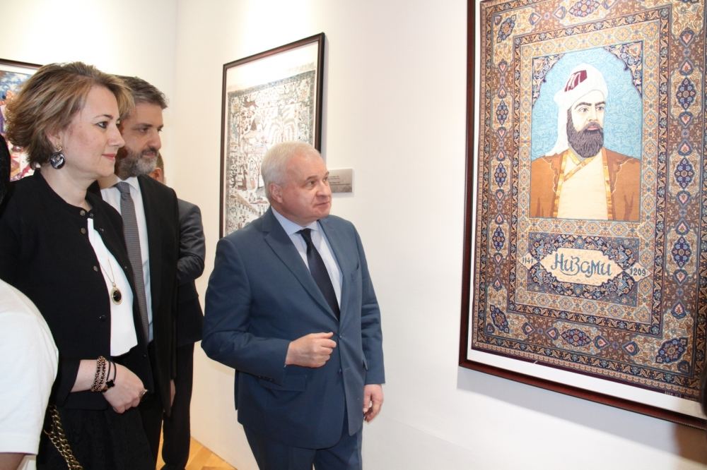 При поддержке Фонда Гейдара Алиева в Пекине состоялось мероприятие «Низами Гянджеви – поэт всего человечества» (ФОТО)