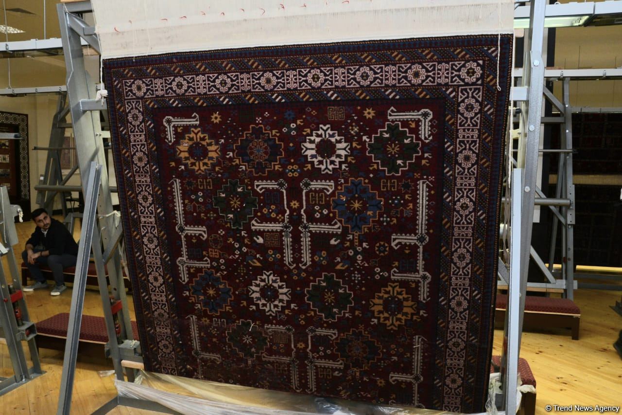 Названа стоимость самого дорогого ковра, сотканного в Хачмазе (ФОТО)