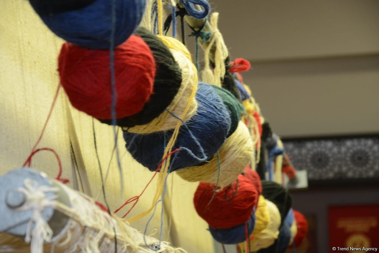 Названа стоимость самого дорогого ковра, сотканного в Хачмазе (ФОТО)