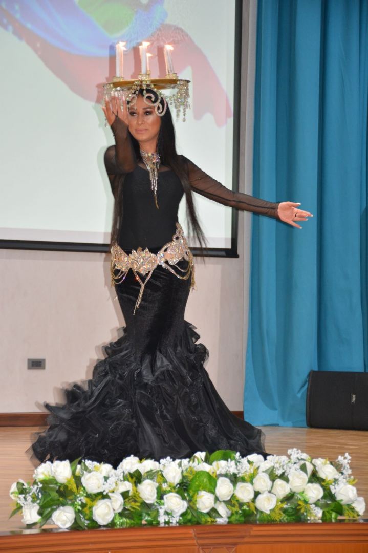 В Азербайджанском высшем военном училище имени Гейдара Алиева прошел концерт в честь Дня Республики (ФОТО)