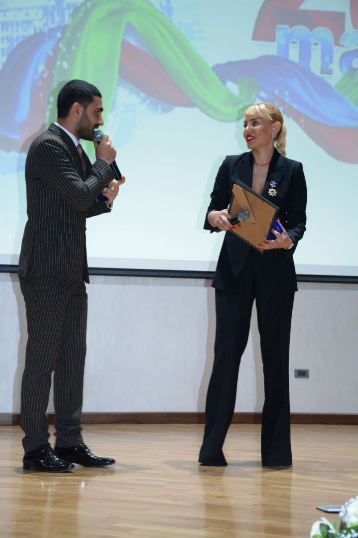 В Азербайджанском высшем военном училище имени Гейдара Алиева прошел концерт в честь Дня Республики (ФОТО)