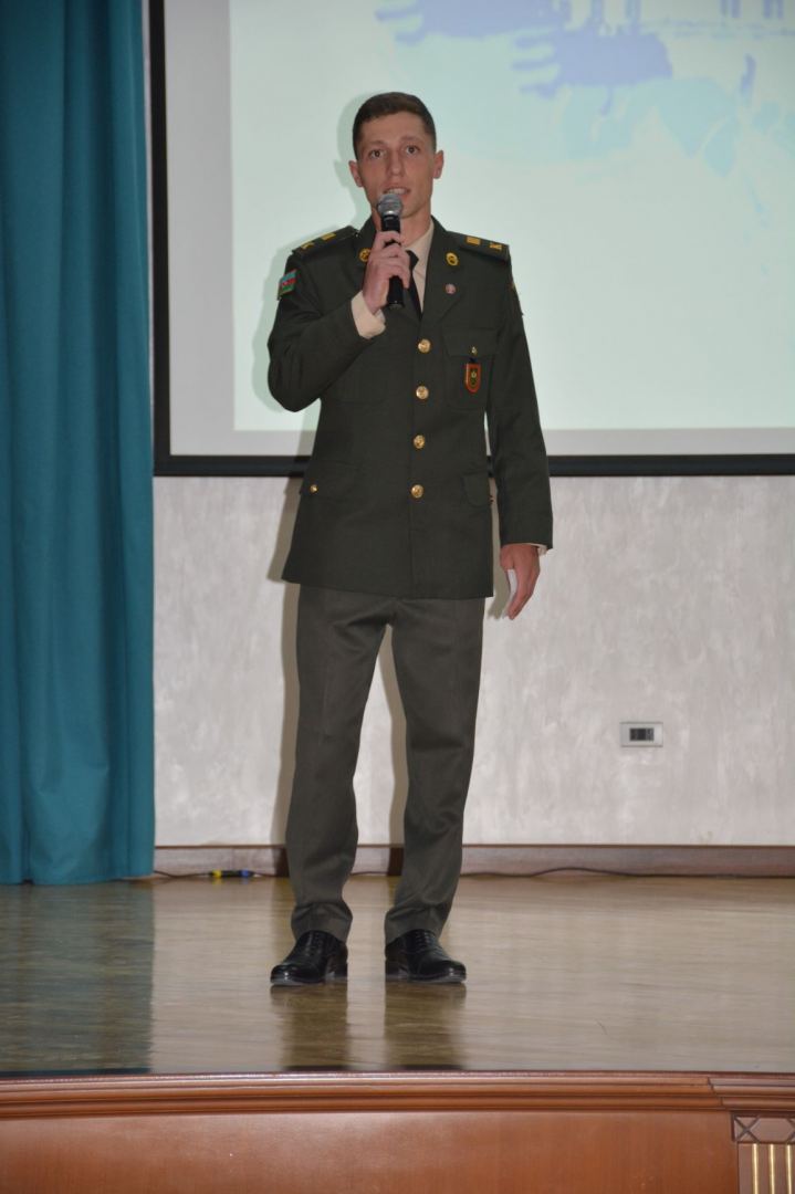 В Азербайджанском высшем военном училище имени Гейдара Алиева прошел концерт в честь Дня Республики (ФОТО)