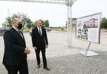 Президент Ильхам Алиев заложил фундамент нового здания Агдамской городской школы номер 1 (ФОТО)