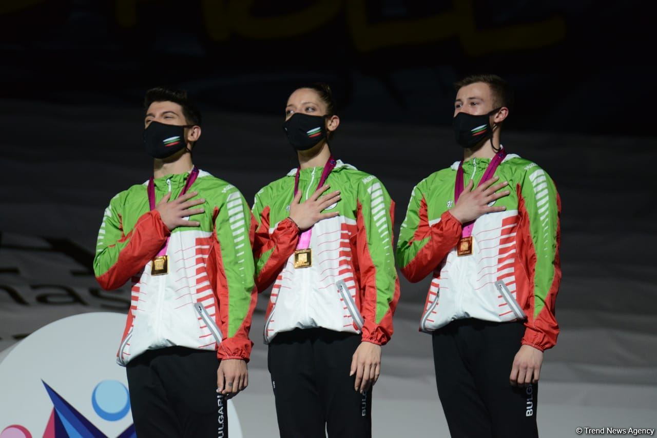 В Баку состоялась церемония награждения победителей ЧМ по аэробике среди трио и в индивидуальной программе у женщин (ФОТО)