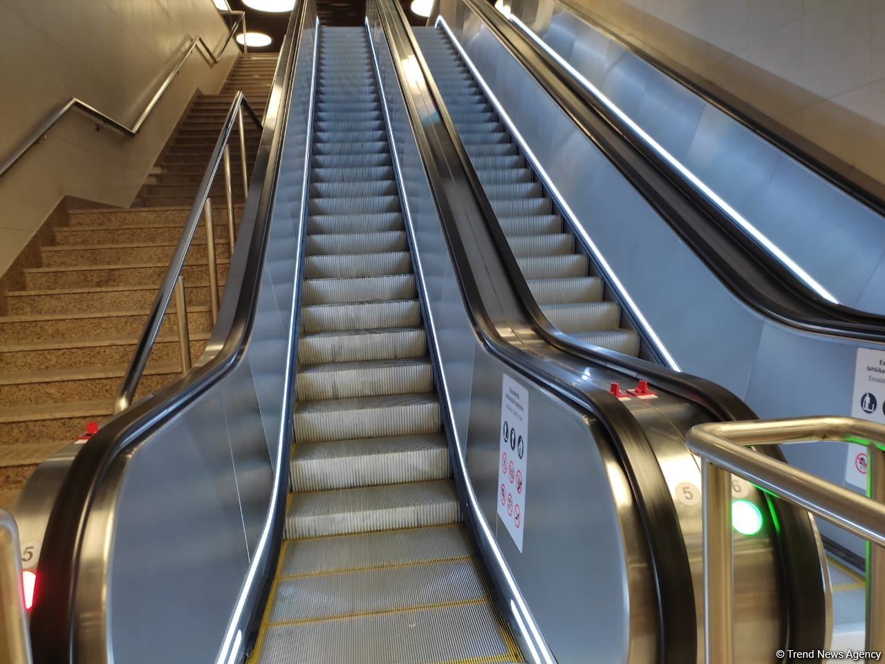 Новая станция метро "8 Ноября" в Баку будет введена в эксплуатацию 31 мая (ФОТО/ВИДЕО)