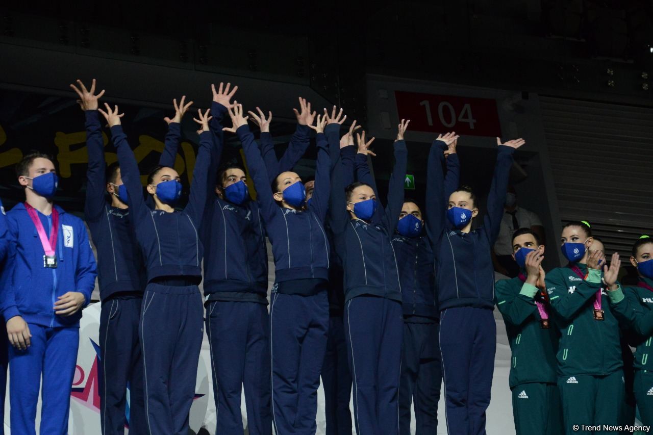 В Баку состоялась церемония награждения победителей ЧМ по аэробной гимнастике среди групп и в программе аэродэнс (ФОТО)