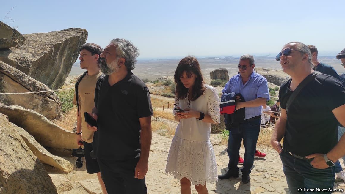 Зарубежные блогеры посетят освобожденные территории Азербайджана (ФОТО/ВИДЕО)