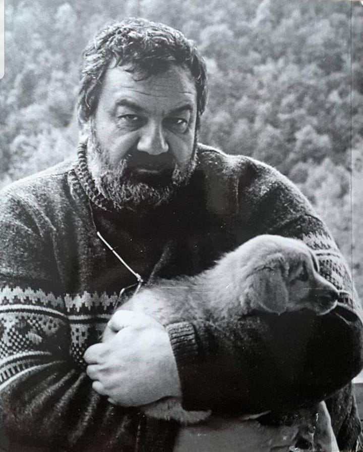 Мирпаша, Гараджа Чобан… Он работал над дизайном маната и паспорта, увлекался хокку и индийской философией (ФОТО)