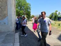 Зарубежные блогеры посетили Агдамскую мечеть (ФОТО)