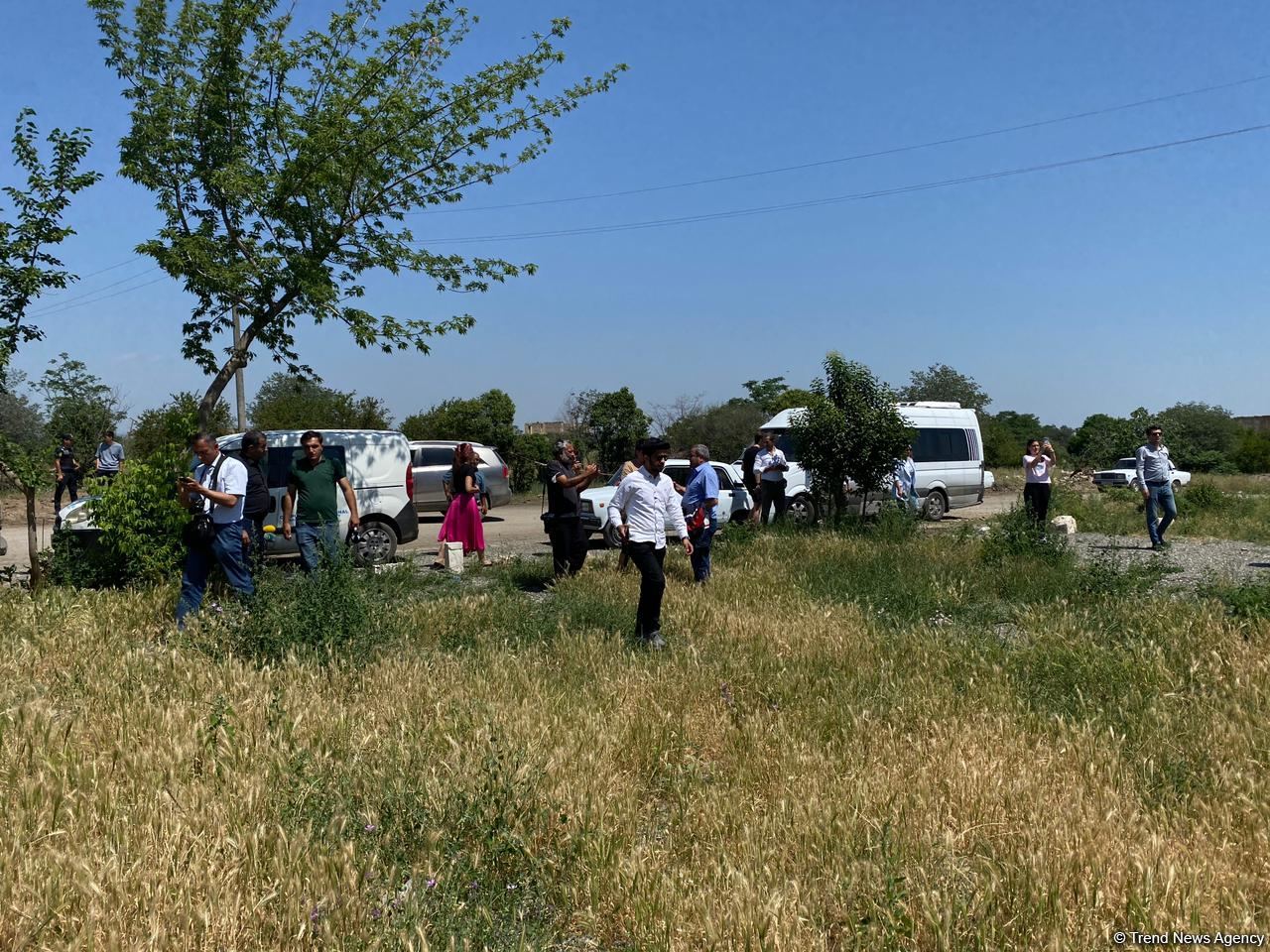 Зарубежные блогеры посетили Агдамскую мечеть (ФОТО)