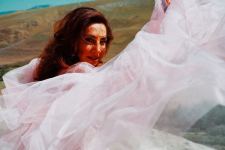 50-летний ветер Уснии Мурватовой на золотисто-красных горах Хызы (ФОТО/ВИДЕО)