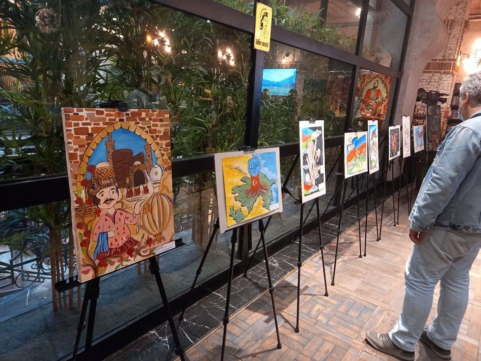 Агдамская мечеть, Худаферинский мост, Шекинский караван-сарай, мавзолеи Низами и Момине-Хатун… - и все это создано умелыми руками (ФОТО)