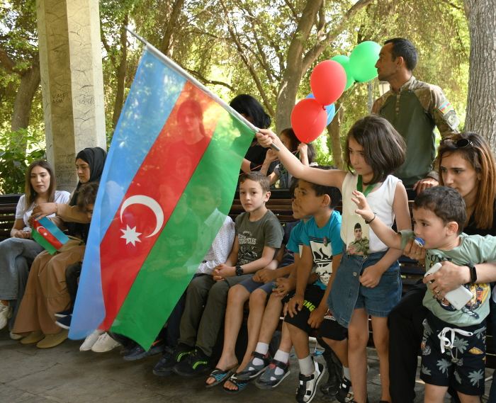 В Парке офицеров прошла концертная программа для детей из семей шехидов (ВИДЕО, ФОТО)