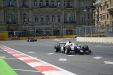 В рамках Гран-при Азербайджана стартовал спринт в классе Формулы-2 (ФОТО)