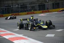 В рамках Гран-при Азербайджана стартовал спринт в классе Формулы-2 (ФОТО)